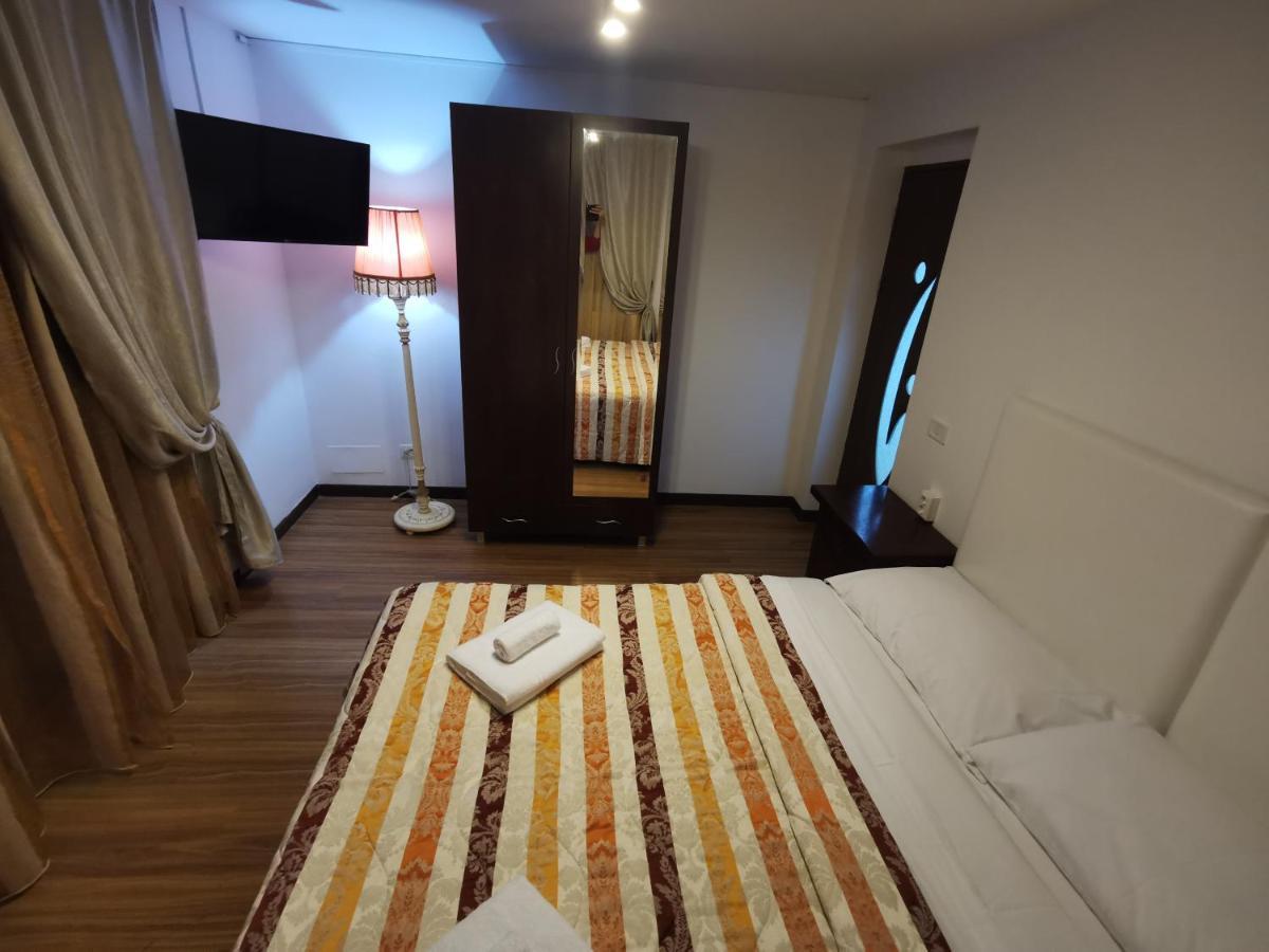 Vila Deal Săcele Exterior foto